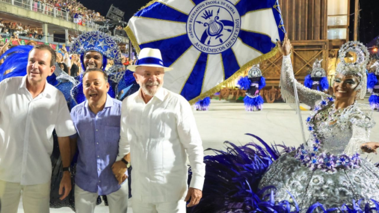Acadêmicos de Niterói — Foto: Crédito da imagem sugerido