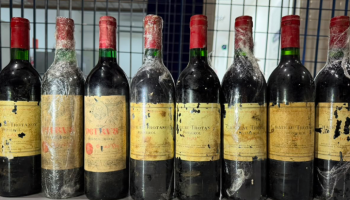 garrafa-de-ate-r-23-mil-esta-entre-vinhos-apreendidos-em-carga-de-r-500-mil-6a9d82dfe6c1c