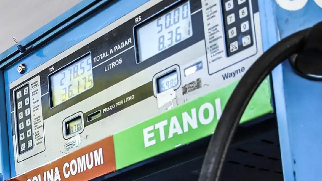 Preços da gasolina em Curitiba — Foto: Foto: José Cruz/Agência Brasil
