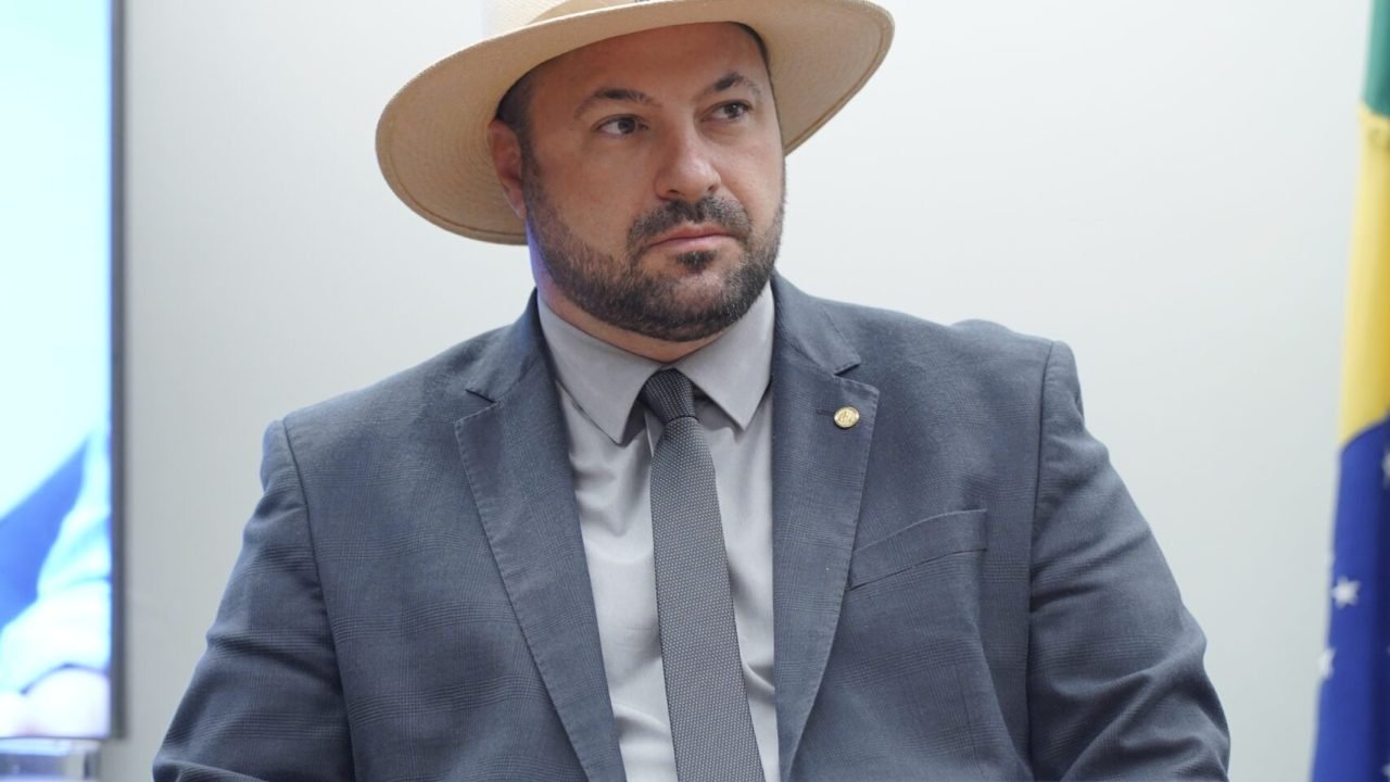 Deputado Geraldo Mendes na Câmara Federal, em Brasília: recursos importantes para o desenvolvimento de São José dos Pinhais