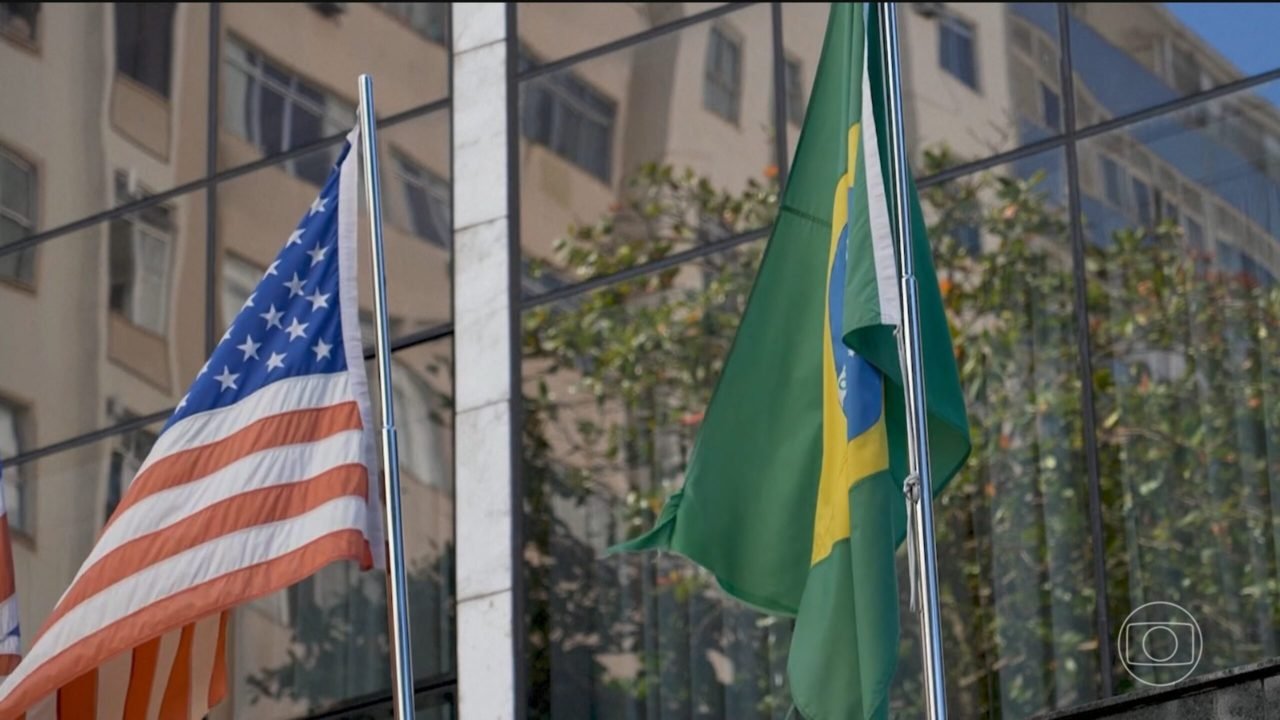 globo-canal-4-20260720-2000-frame-75376