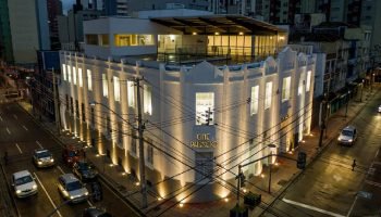 Exibição do Globo de Ouro em Curitiba — Foto: Foto: Daniel Castellano/SMCS (arqu