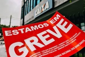 greve-caixa-960x592-1