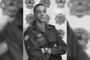 Acidente com alta velocidade e suspeita de racha deixa dois veículos destruídos