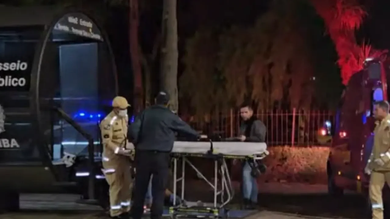 Foto: O homem teria sido espancado por cerca de cinco torcedores do Coritiba (Fo