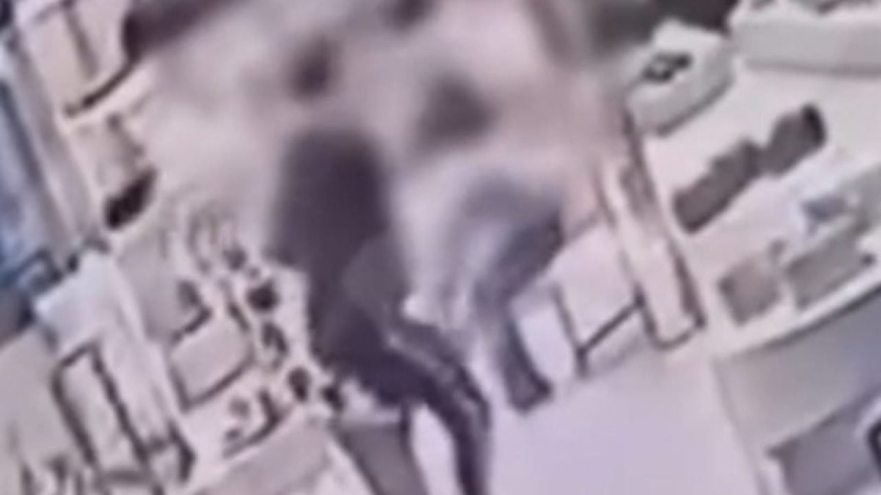 Foto: O homem está preso de forma preventiva (Foto: Reprodução/Câmera de Seguran