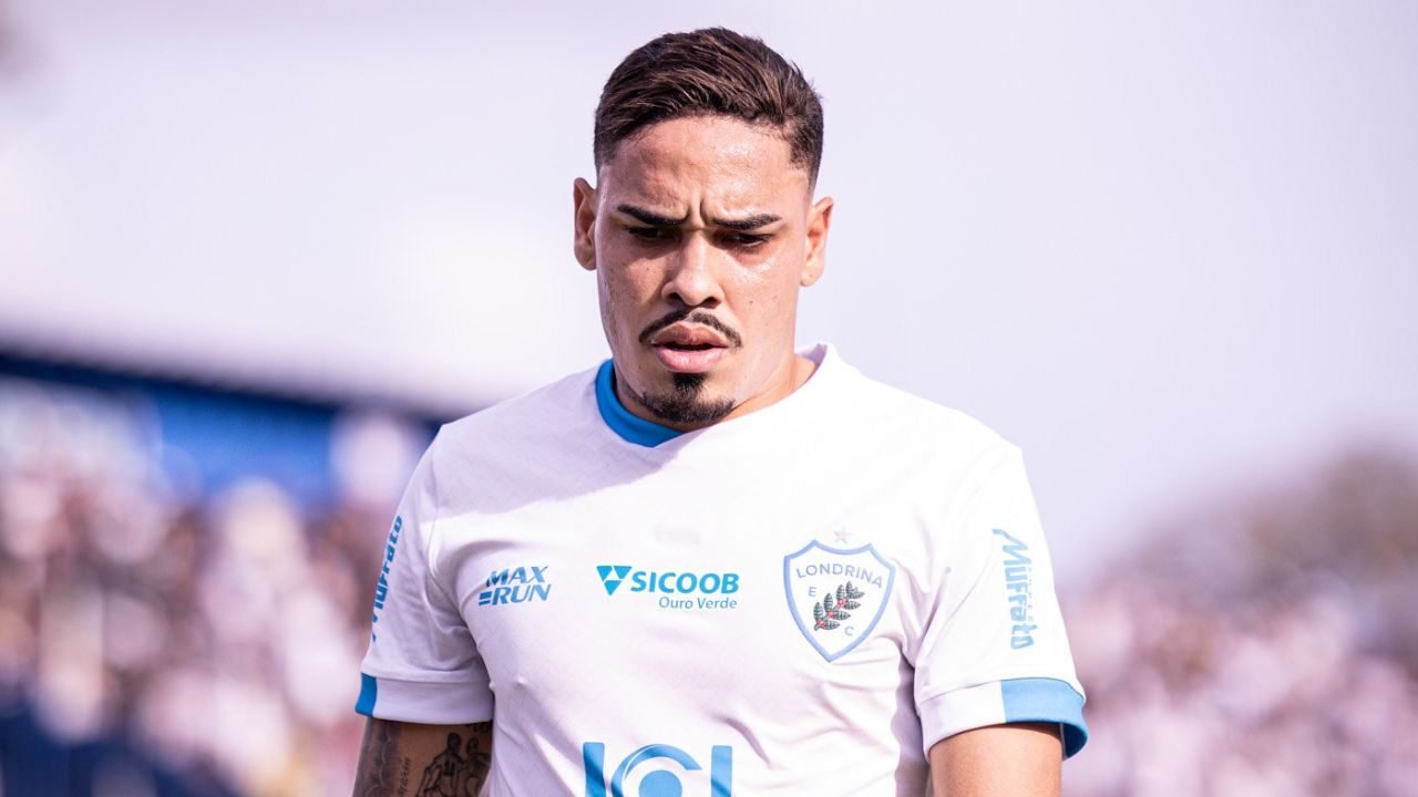 iago-teles-londrina-perde-penalti-operario-campeao