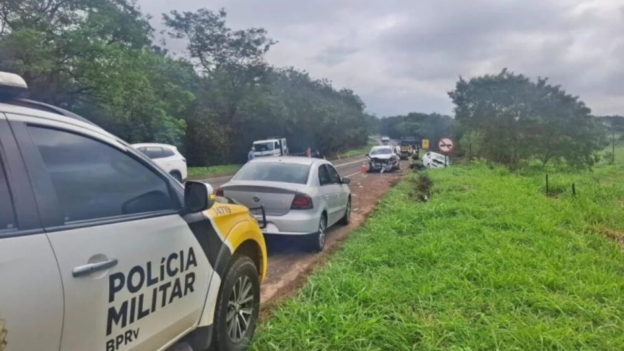 idosa-morre-acidente-pr-323-cruzeiro-do-oeste-colisao-tres-veiculos-960x592-1
