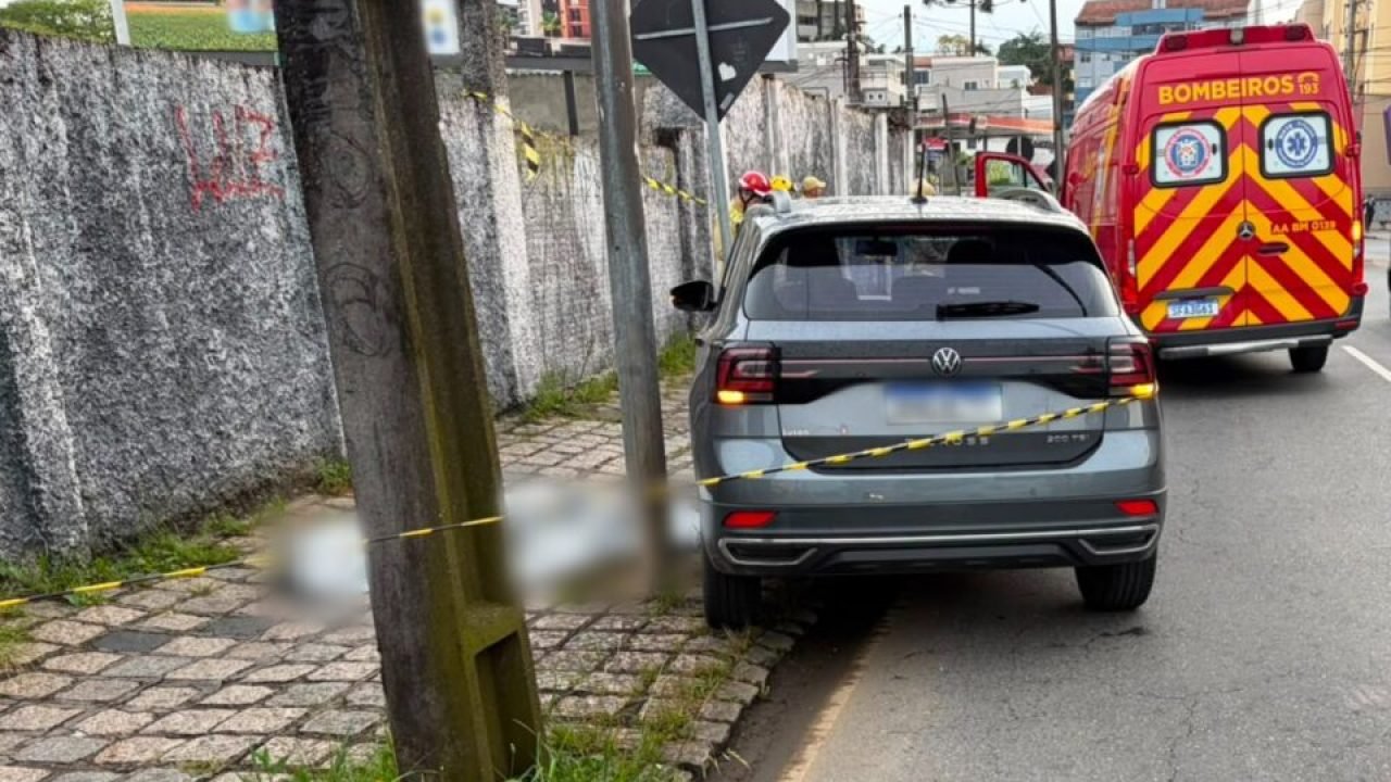idoso-passa-mal-volante-bate-carro-placa-morre-bacacheri-bombeiros-tentaram-reanima-lo-960x592-1