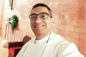 Ronaldo dos Santos Araujo, padre piauiense que casou Cristiano Ronaldo e Georgina Rodríguez — Foto: Divulgação | Arquidi