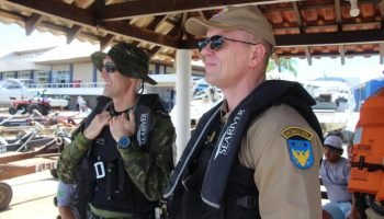 Subcomandante-Geral visita sede do BPMA em Guaratuba e Matinhos — Foto: Governo