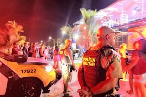 Policiamento ostensivo em Pontal do Paraná durante o Carnaval. — Foto: Sugestão