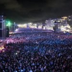 Público recorde no primeiro grande show da temporada em Matinhos — Foto: Governo
