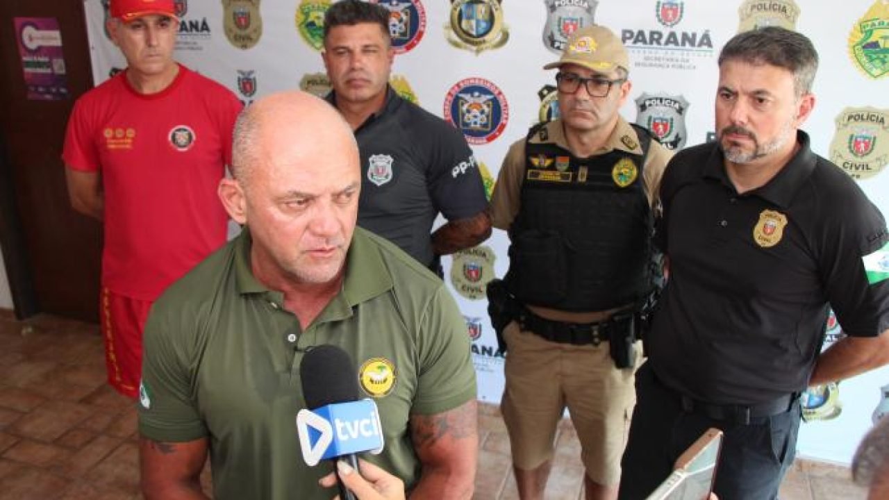 Comandante-Geral e Subcomandante-Geral da PMPR reúnem-se com o Secretário de Seg