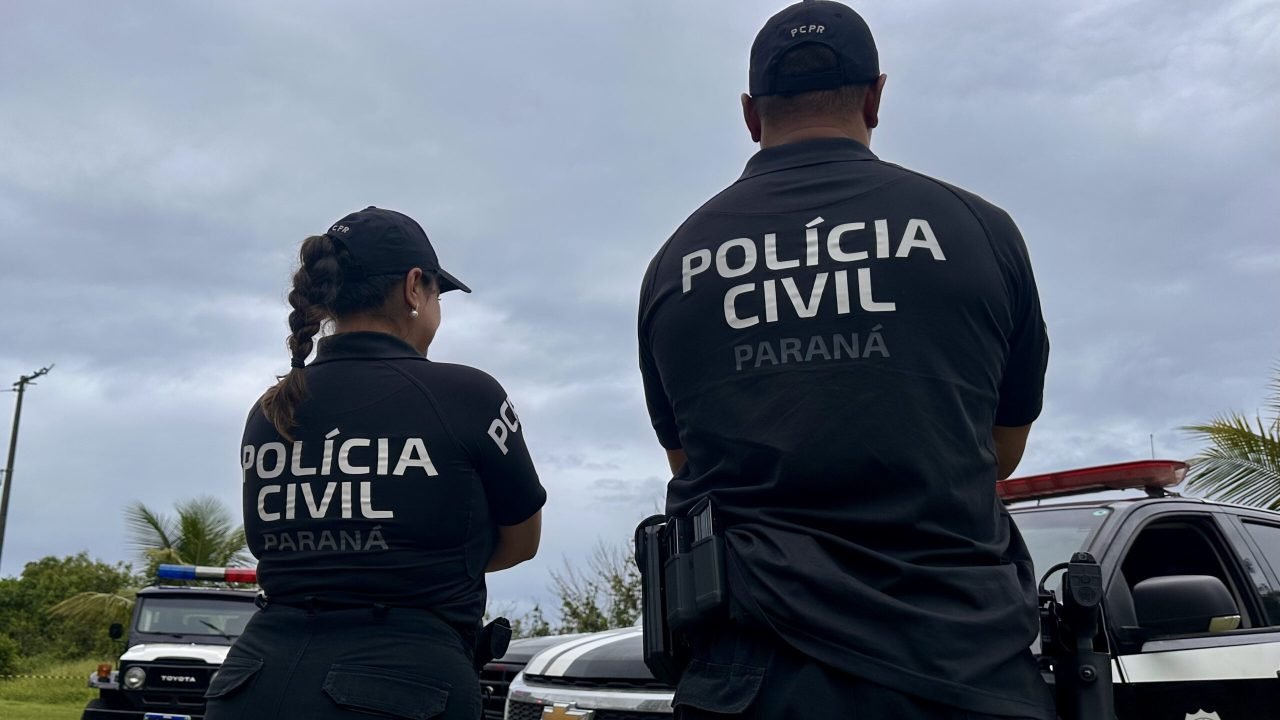 Equipes da PCPR atuam no cumprimento de mandado de prisão em Guaraqueçaba — Foto