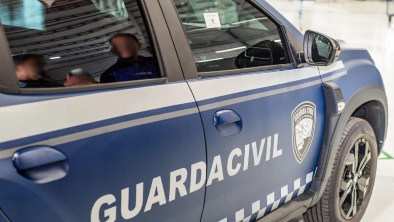 incendio-criminoso-carro-paranagua