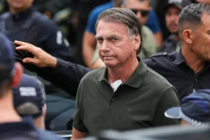 jair-bolsonaro-3-e1758052244921006387700202604302355.webp.webp