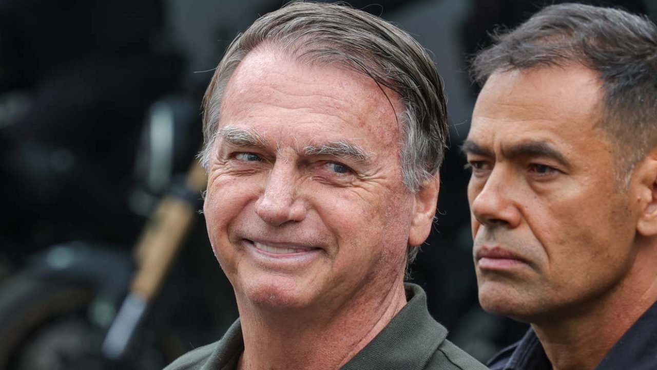 jair-bolsonaro-assessor-sargento-preso-com-arma