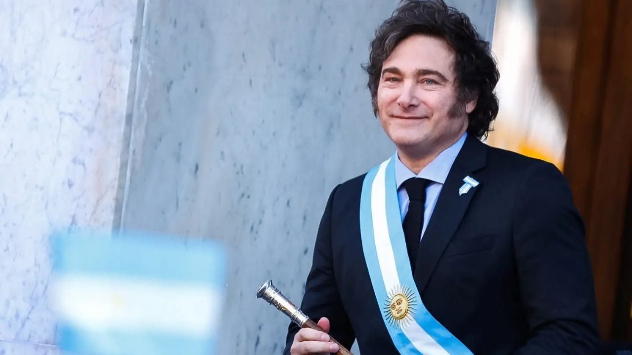 javiermilei8a465191b3006621370202607201436.jpg