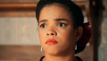 Foto: 1 de 1 Jeniffer Nascimento como Dita em Êta Mundo Melhor! - Foto: Divulgaç