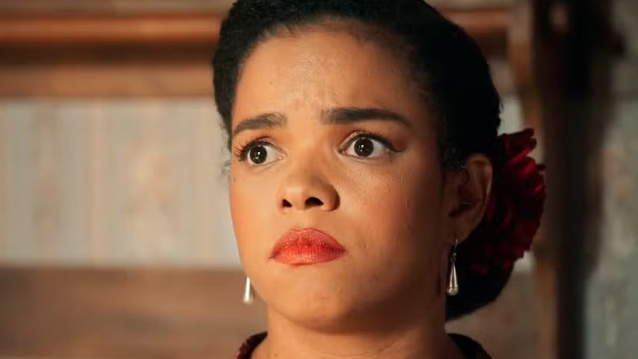 Foto: 1 de 1 Jeniffer Nascimento como Dita em Êta Mundo Melhor! - Foto: Divulgaç