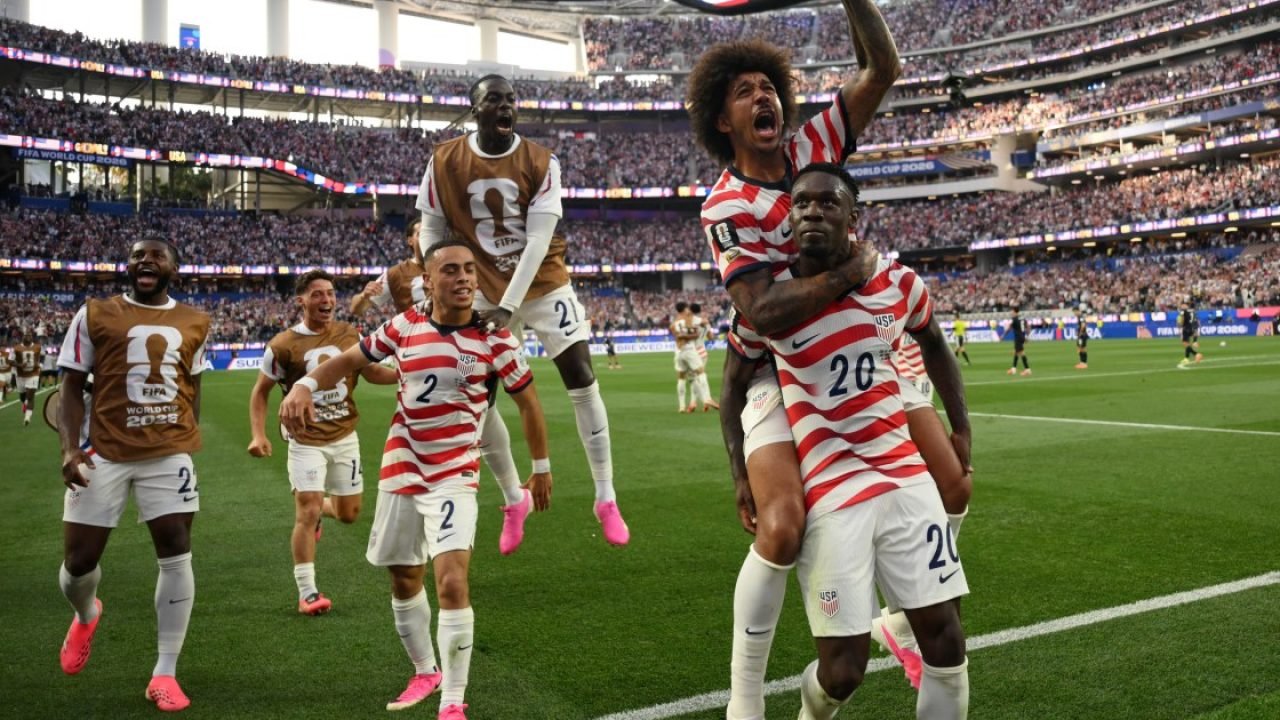 Os Estados Unidos são o segundo país cede a vencer seus dois jogos na competição