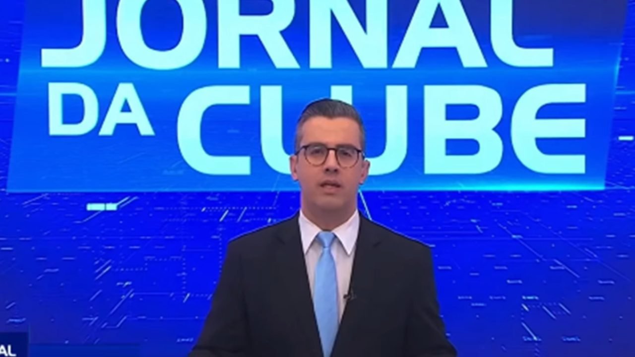 Manoel Branco em um dos programas que apresentava. — Foto: 1 de 1 Jornal da Club