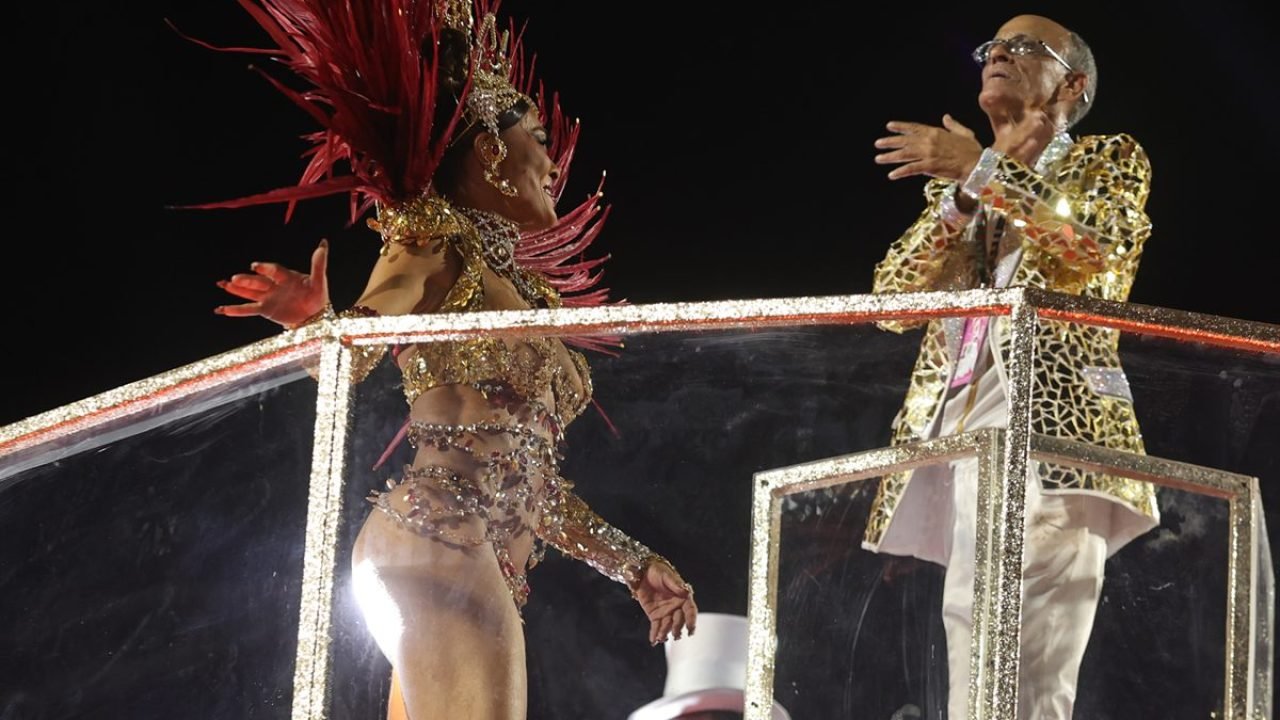 Juliana Paes e Mestre Ciça — Foto: 1 de 1 Juliana Paes e Mestre Ciça - Foto: And