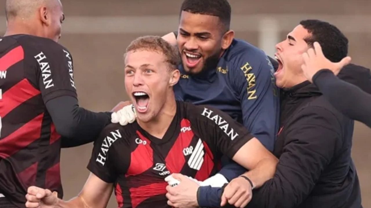 kauan-alemao-athletico-2