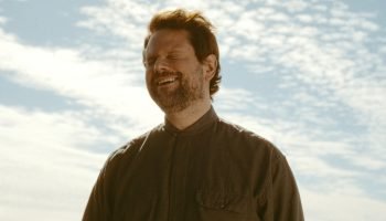 Imagem colorida mostra o ator Selton Mello no filme La Perra — Foto: 1 de 1 Imag