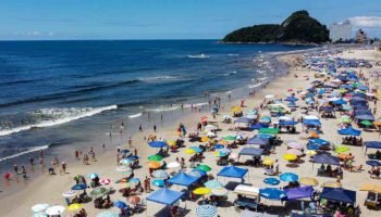 Leis estaduais garantem segurança e direitos no verão do Paraná — Foto: H2FOZ