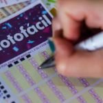 Foto: A aposta simples, com 15 dezenas, custa R$ 3,50 (Foto: Reprodução/Adobe St