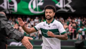 lucas-ronier-coritiba-operario