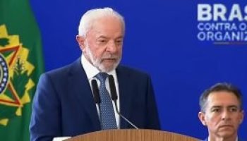 lula-diz-ter-pedido-a-trump-que-entregue-criminosos-brasileiros-300x156-1