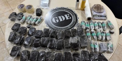 mala-com-9-kg-de-haxixe-e-encontrada-pela-policia-em-quarto-de-pousada-no-centro-6a91808f59164