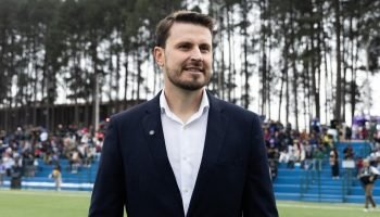 Foto: Prefeito Marco Marcondes (PSD) assumiu a gestão do município após o antigo