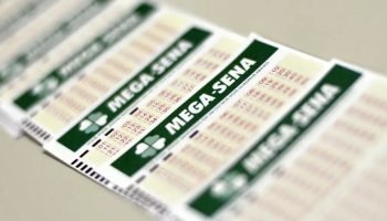 Foto: A aposta mínima, com 6 números, custa R$ 6. (Foto: Marcello Casal Jr./Agên