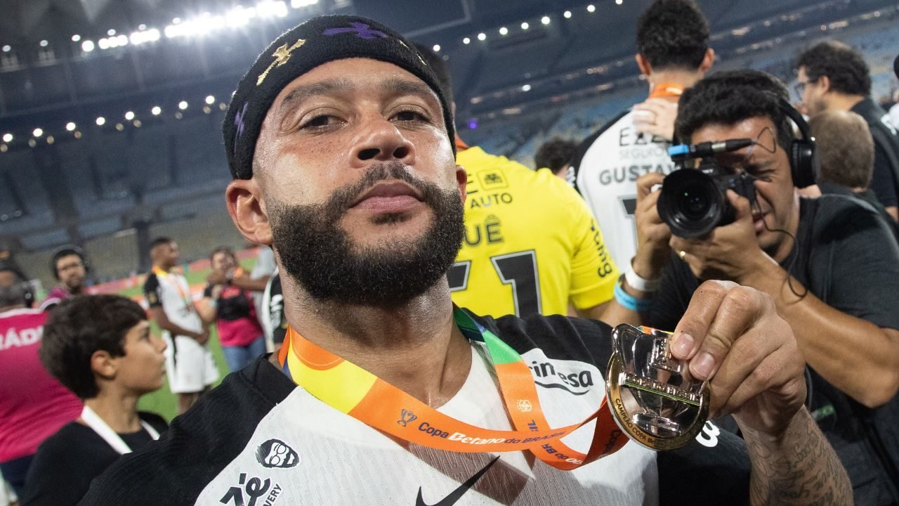 Torcedores podem acompanhar a Copa do Brasil de 2026 pela TV aberta e fechada co