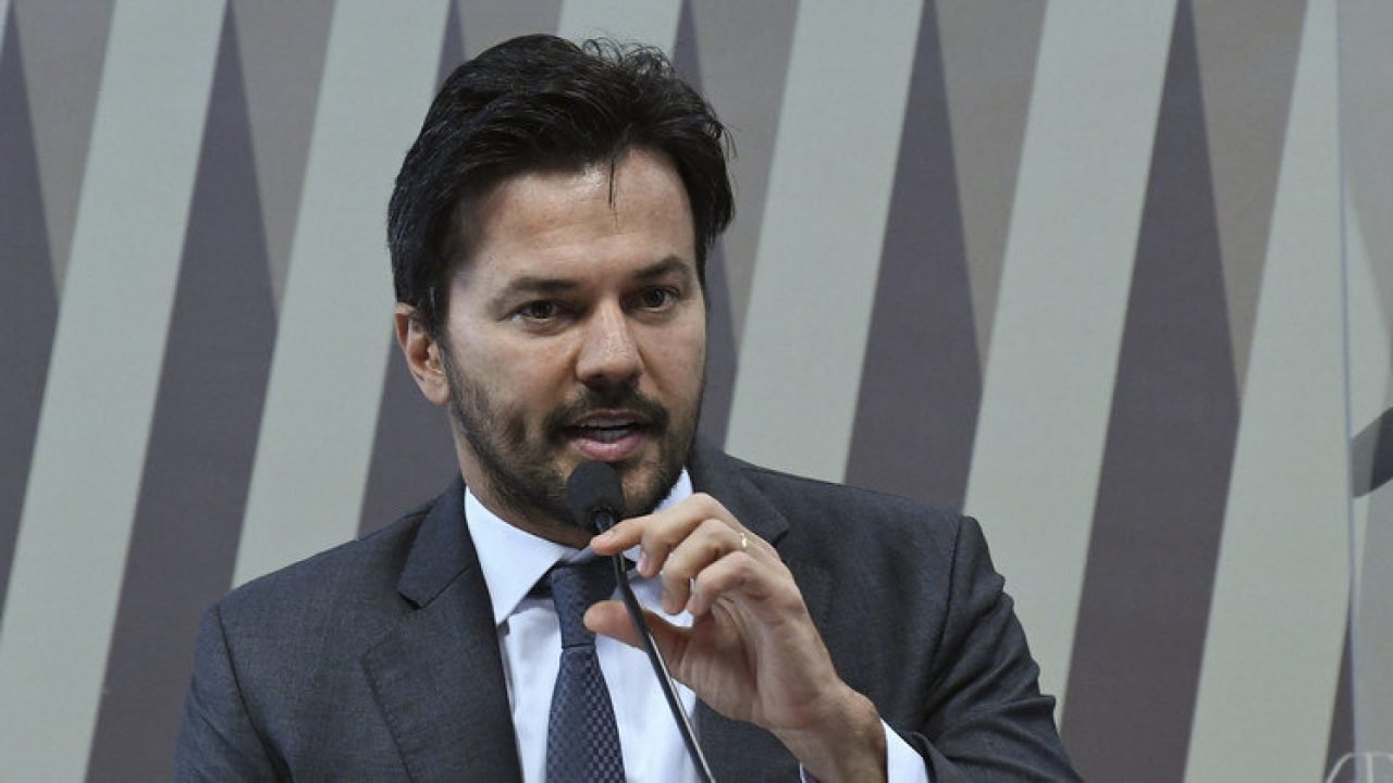 ministro-fabio-faria-comunicacao-geraldo-magela-agencia-senado
