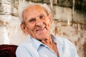 morre-aos-88-anos-o-influenciador-vovo-anesio-feno006457900202606131142.png