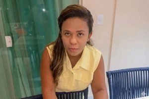 Foto: A vítima deixa esposo e uma filha. (Reprodução/Redes sociais)