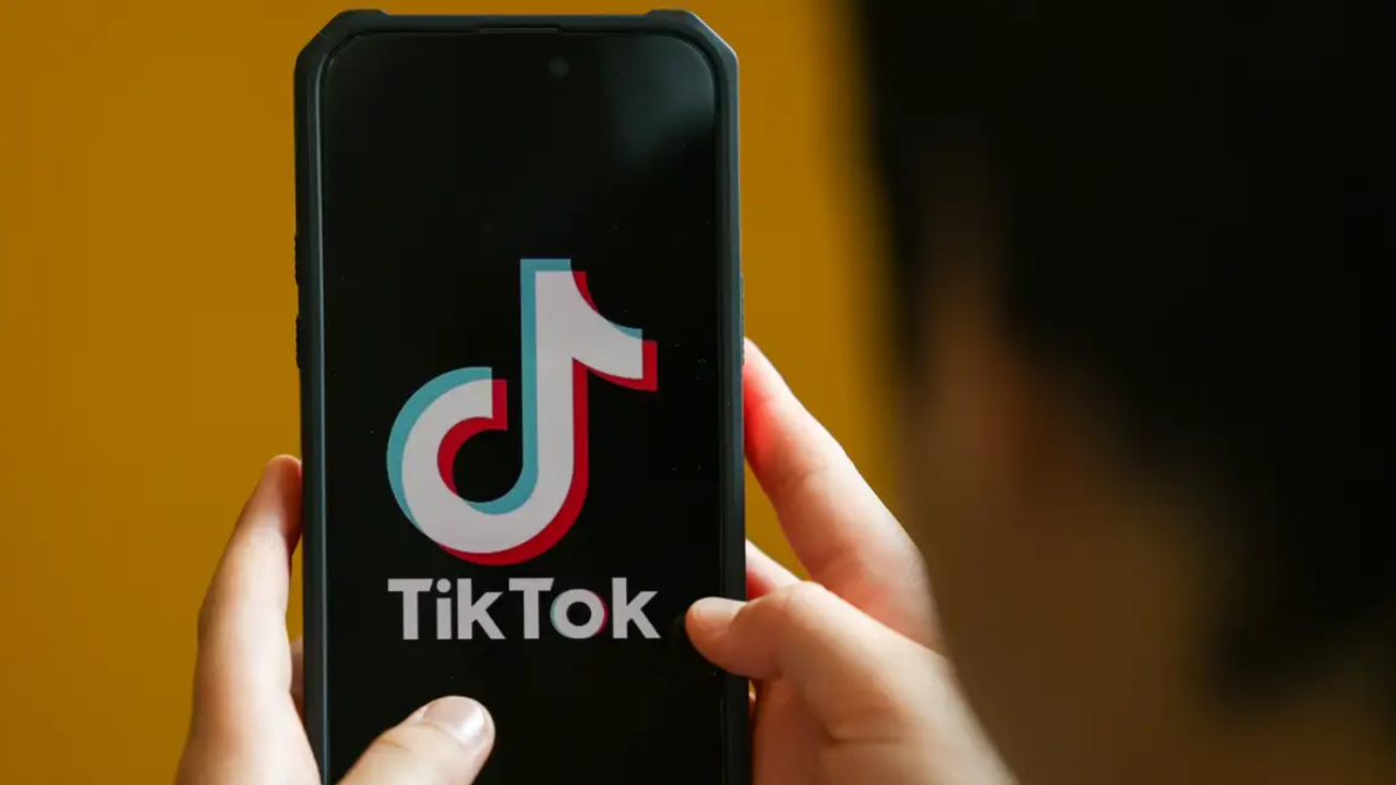 multa-TikTok-protecao-criancas-e-adolescentes