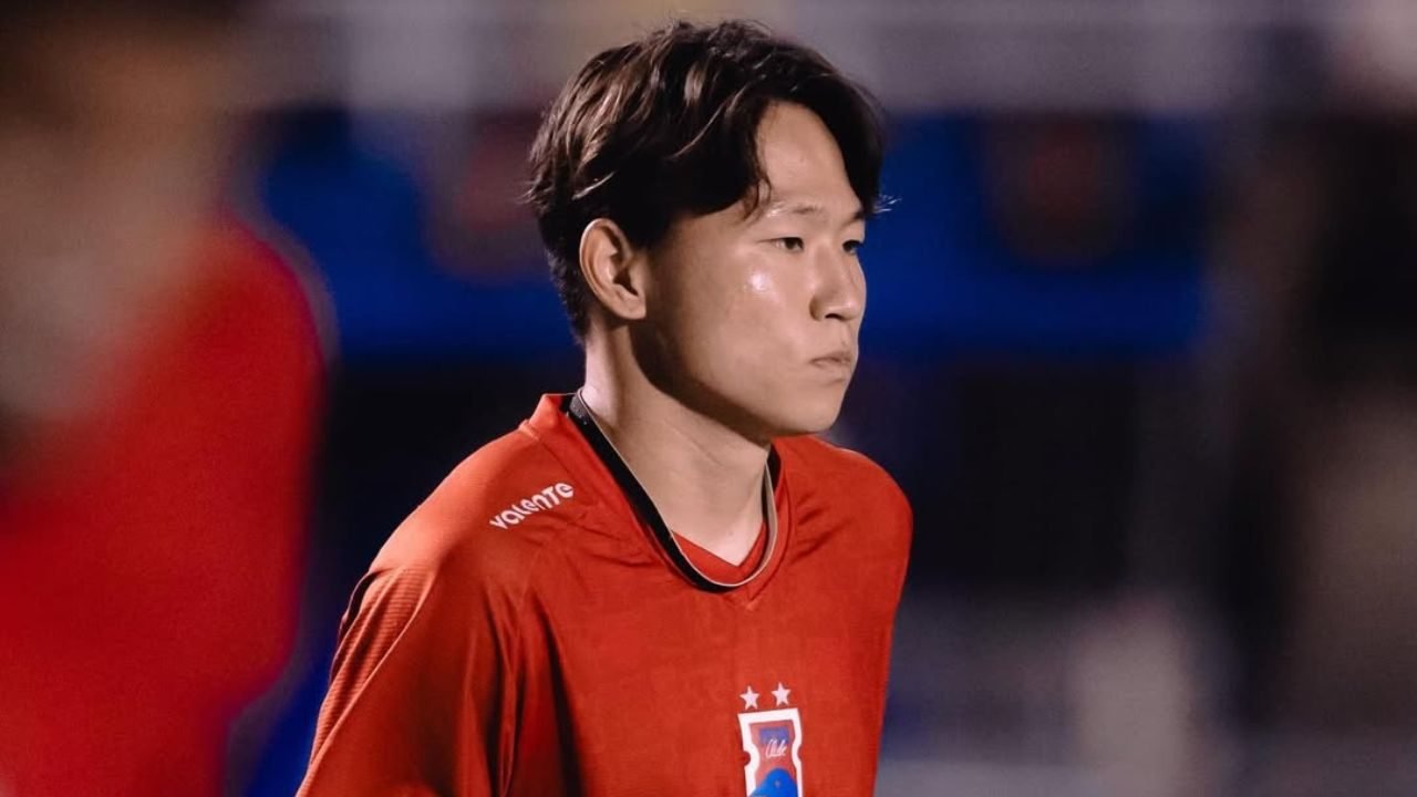 nagi-kawatani-atacante-japones-parana-clube