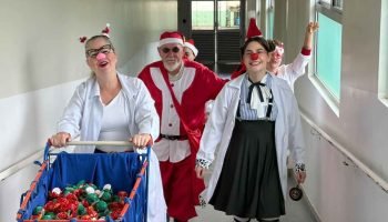 Cia do Riso visita hospitais de Foz do Iguaçu — Foto: H2FOZ