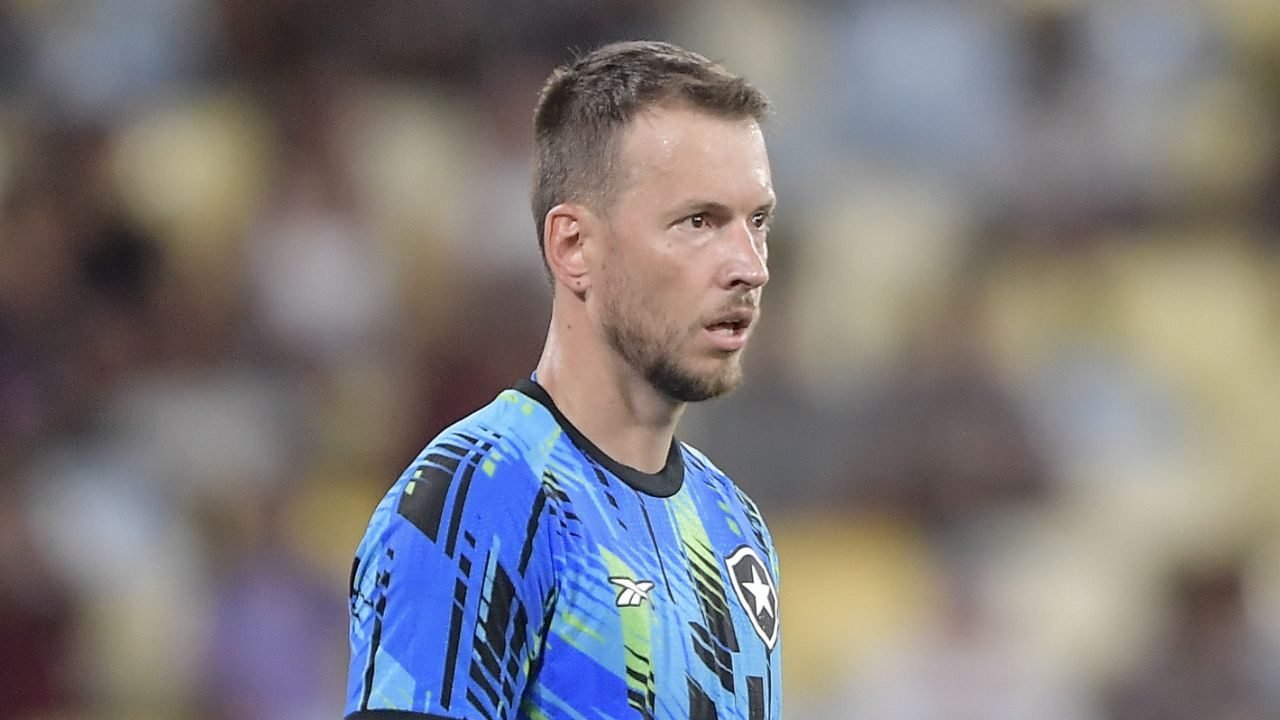 neto-ex-athletico-fora-dos-planos-botafogo-goleiro