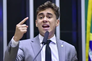 nikolas-ferreira-em-discurso