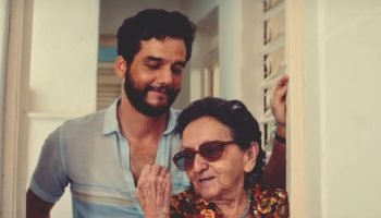 Foto: 1 de 1 Wagner Moura e Tânia Maria em O Agente Secreto - Foto: Divulgação