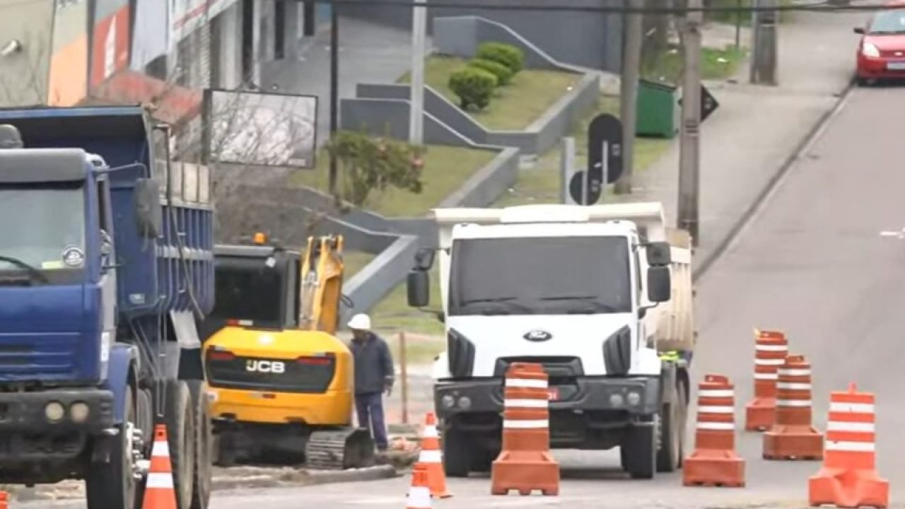 obras-bloqueio-rua-curitiba-960x592-1
