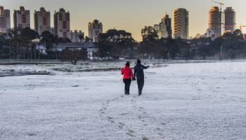 Há possibilidade de formação de geada nas primeiras horas do dia — Foto: Há poss