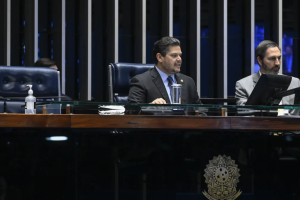 pec-6x1-carlos-moura-agencia-senado006485190202606281448.png